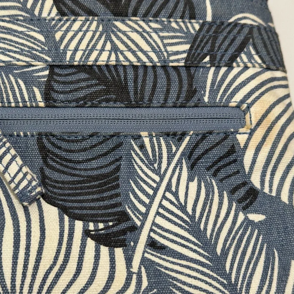 Dakine Jive Crossbody Bag in Breezeway Canvas - GREAT CONDITION - Picture 3 of 6